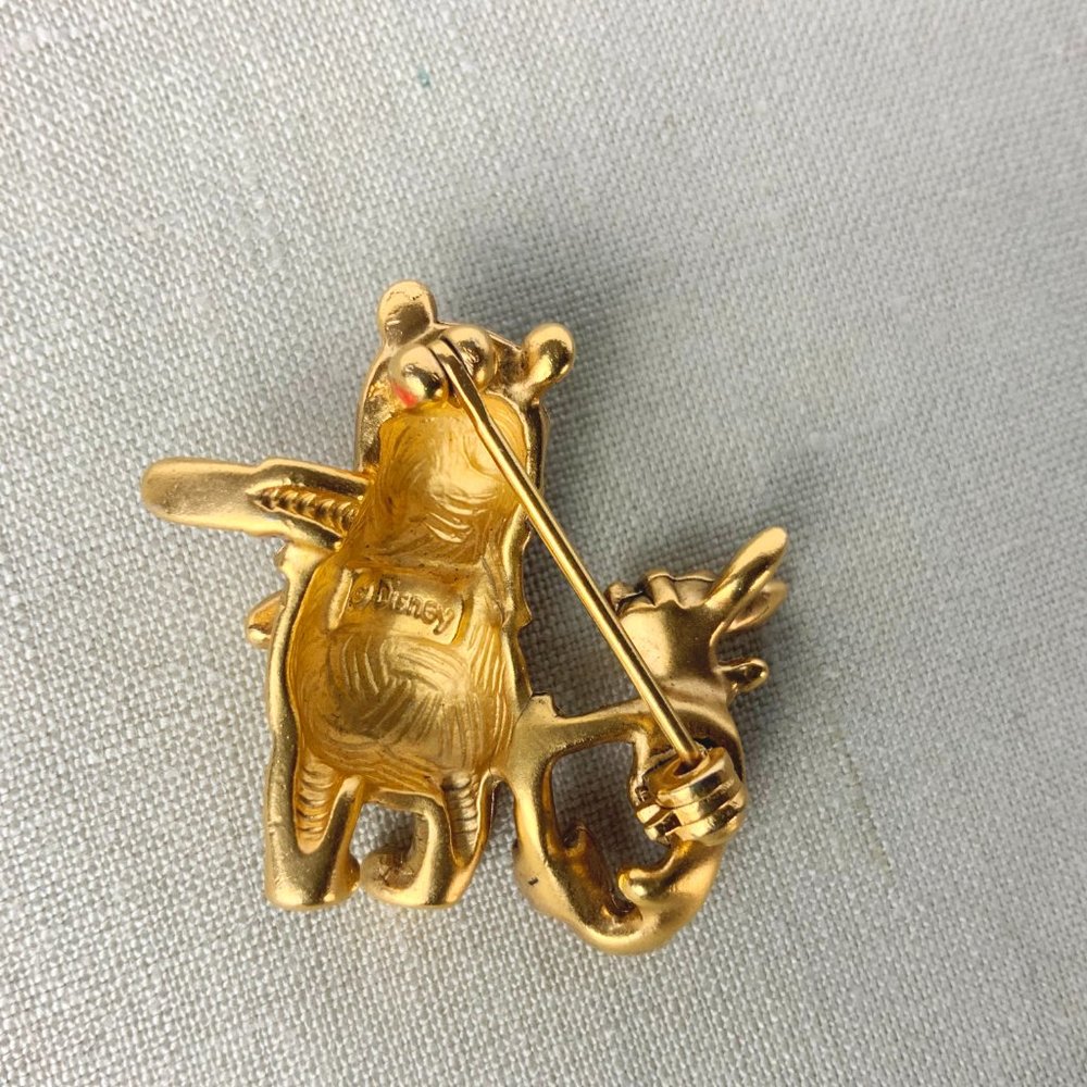 Vintage  Disney Winnie The Pooh  And Piglet Brooch Pin - Picture 12 of 15